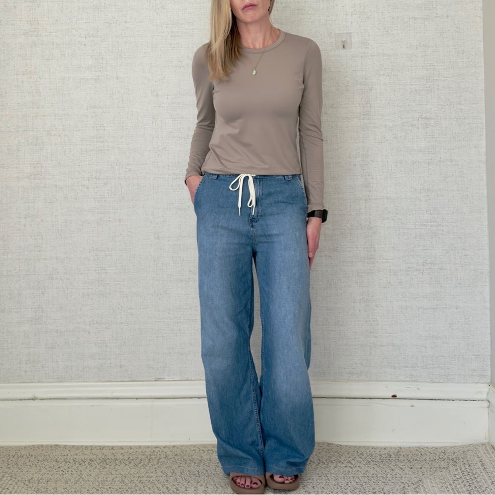 Hudson Wide Leg Jeans - Picture 3 of 6